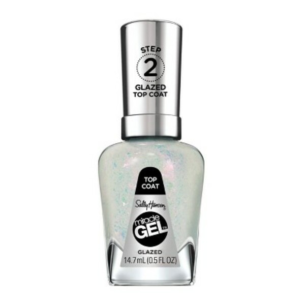 Nail polish swatch / manicure of shade Sally Hansen Miracle Gel Glazed