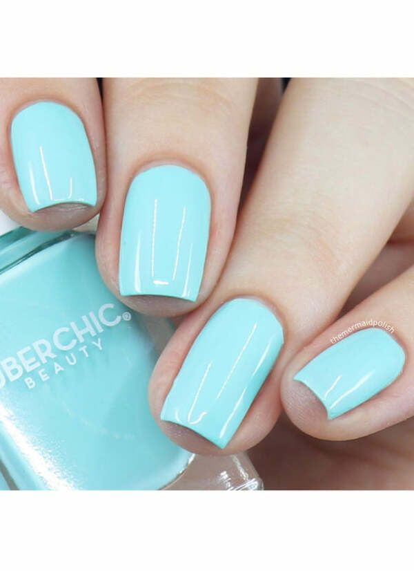 Nail polish swatch / manicure of shade UberChic Key Largo