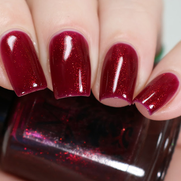 Nail polish swatch / manicure of shade MTK Design Mercury Apple 2.0