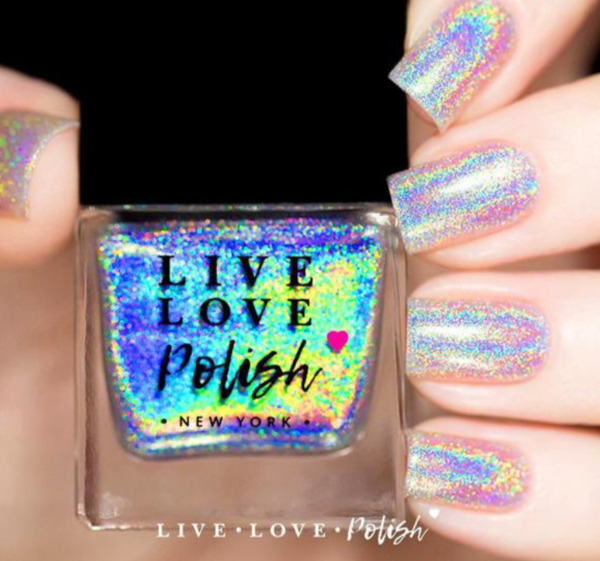 Nail polish swatch / manicure of shade Live Love Polish Casting Call