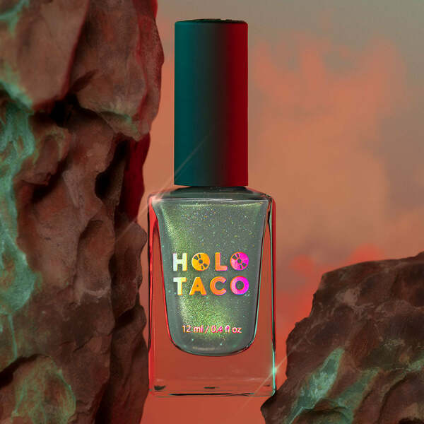 Nail polish swatch / manicure of shade Holo Taco Alien Infatuation