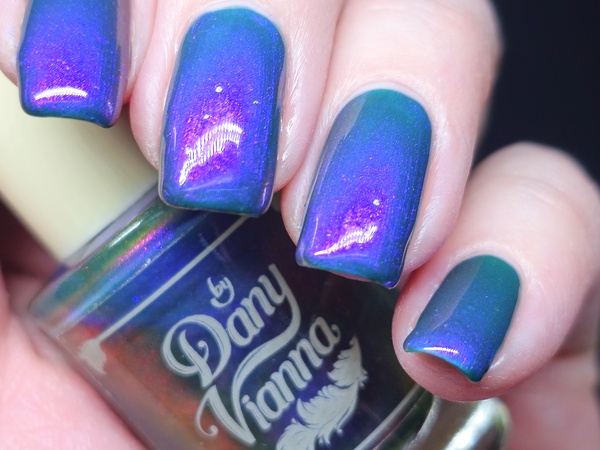 Nail polish swatch / manicure of shade By Dany Vianna Aqua Tofana