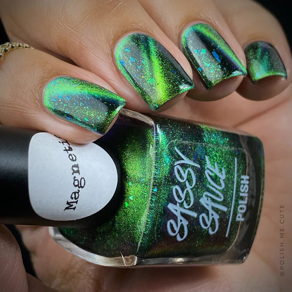 Nail polish swatch / manicure of shade Sassy Sauce Polish Entanglement