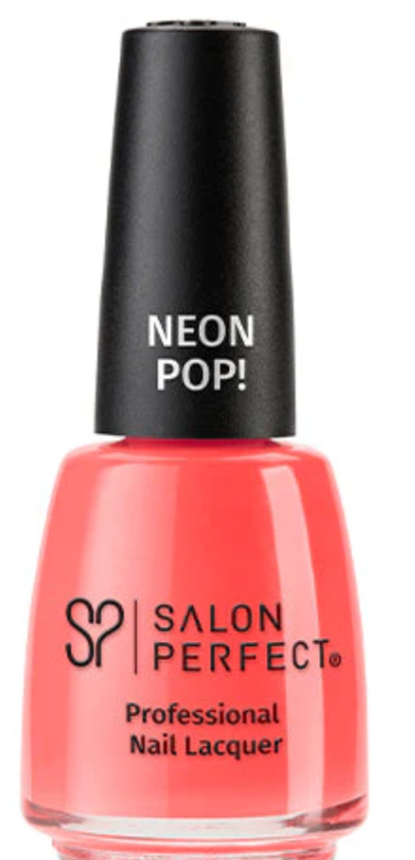 Nail polish swatch / manicure of shade Salon Perfect copacabana girl