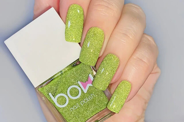 Nail polish swatch / manicure of shade Bow Lime