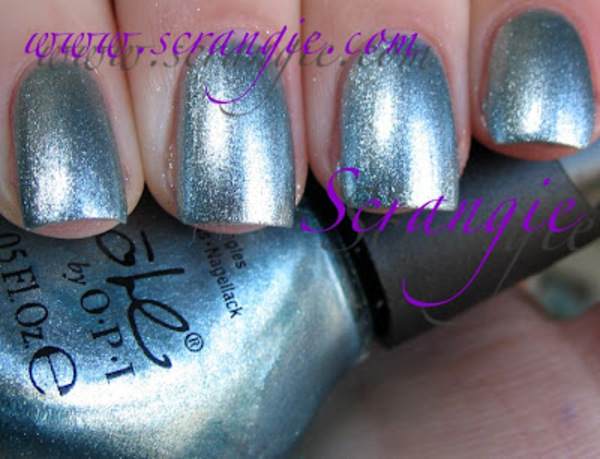Nail polish swatch / manicure of shade Nicole by OPI Rich In Spirit