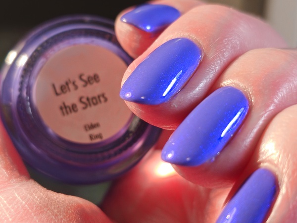 Nail polish swatch / manicure of shade Bee's Knees Lacquer Let's See The Stars