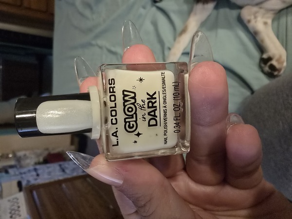 Nail polish swatch / manicure of shade L.A. Colors Stranger