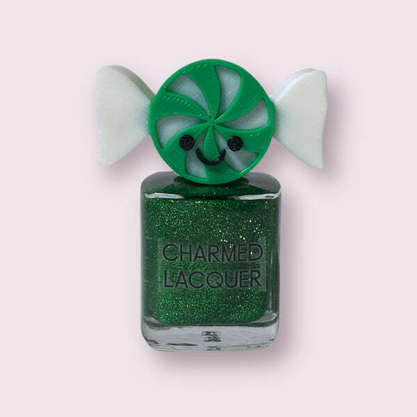 Nail polish swatch / manicure of shade Charmed lacquer Spearmint candy