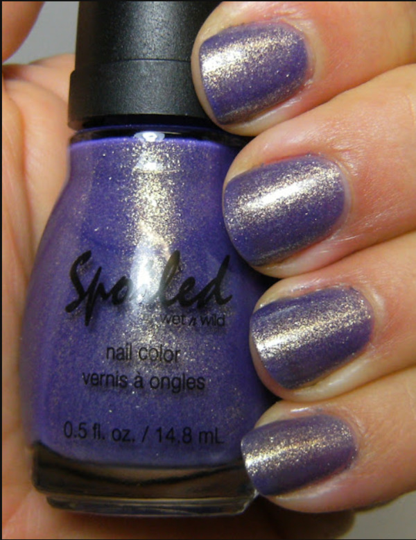 Nail polish swatch / manicure of shade Spoiled Are mermaids real