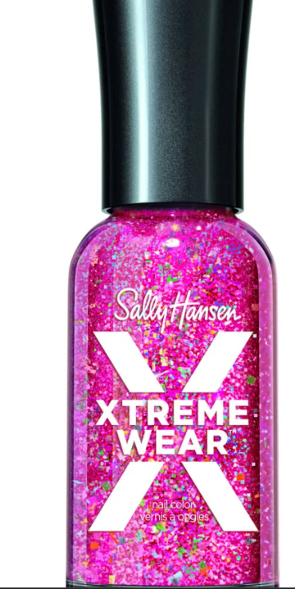 Nail polish swatch / manicure of shade Sally Hansen Xtreme Wear Heart of Sass