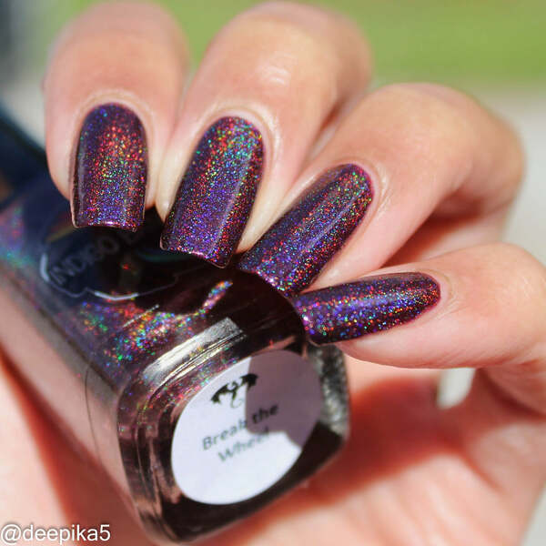 Nail polish swatch / manicure of shade Indigo Bananas Break the Wheel
