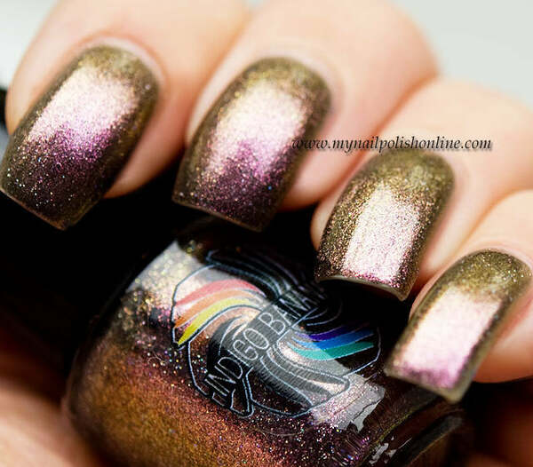 Nail polish swatch / manicure of shade Indigo Bananas Eshu
