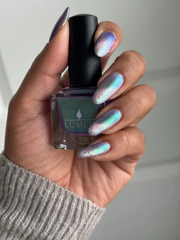 Nail polish swatch / manicure of shade Lumen Magic Frog