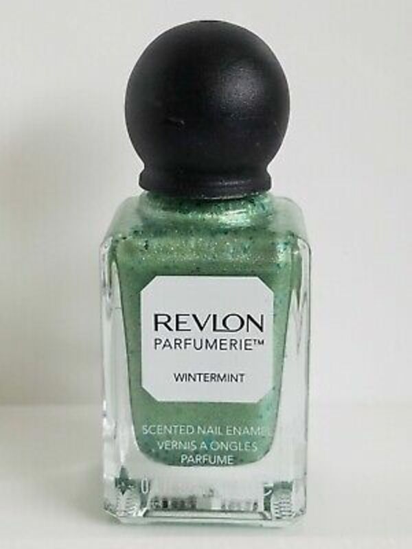 Nail polish swatch / manicure of shade Revlon Parfumerie Wintermint