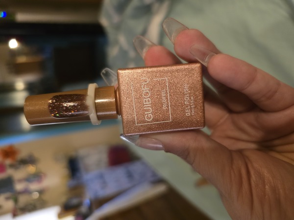 Nail polish swatch / manicure of shade Guibofu 107
