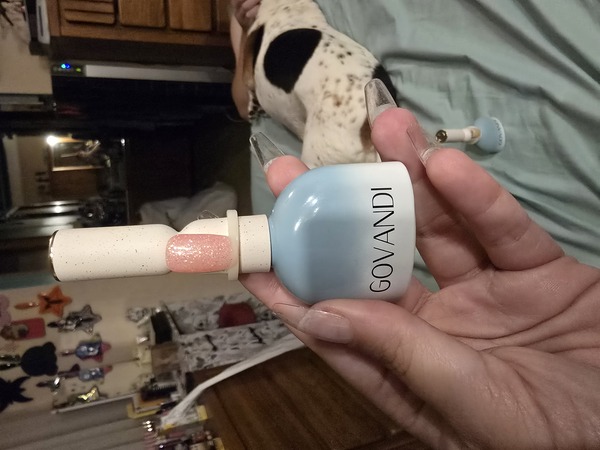 Nail polish swatch / manicure of shade Govandi 09