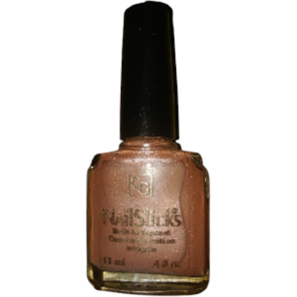 Nail polish swatch / manicure of shade CoverGirl Pink Shell