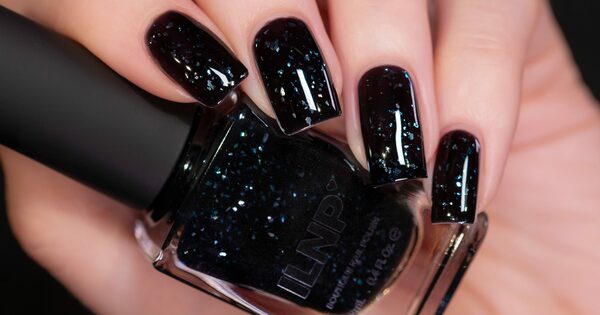 Nail polish swatch / manicure of shade I Love Nail Polish Until Midnight
