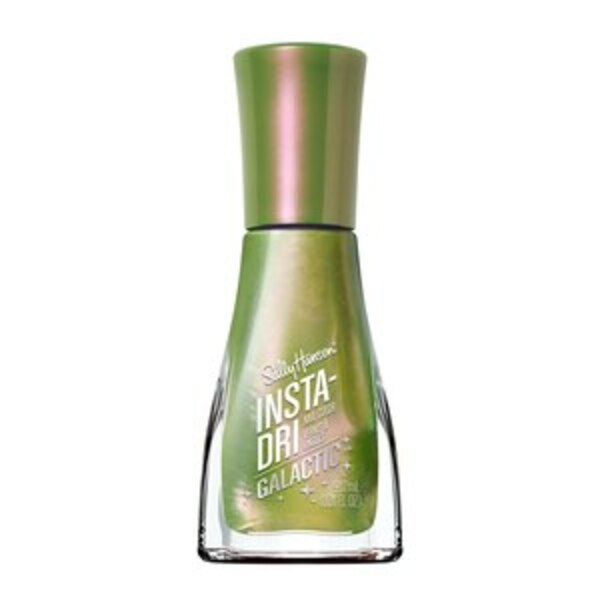 Nail polish swatch / manicure of shade Sally Hansen Insta-Dri Center of the universe