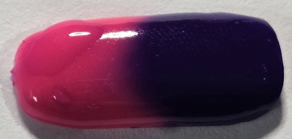 Nail polish swatch / manicure of shade Fancy Gloss Misbehaving