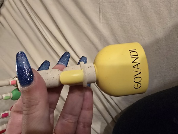 Nail polish swatch / manicure of shade Govandi N3