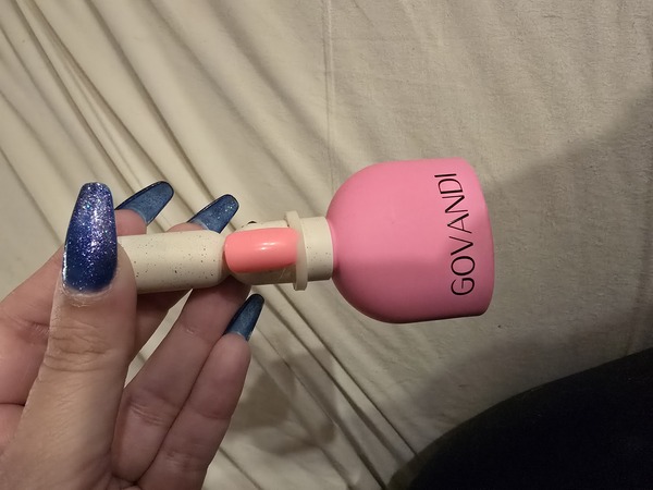 Nail polish swatch / manicure of shade Govandi N4