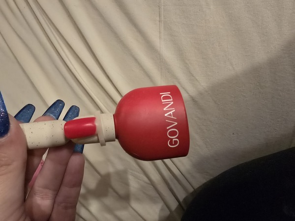 Nail polish swatch / manicure of shade Govandi N5