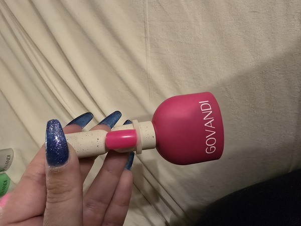 Nail polish swatch / manicure of shade Govandi N6