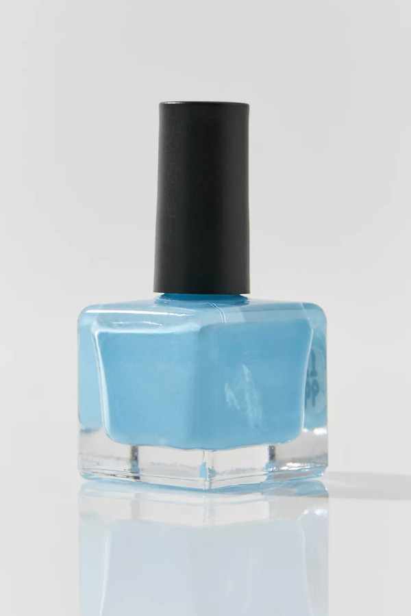 Nail polish swatch / manicure of shade Urban Outfitters Cloud