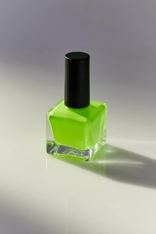 Nail polish swatch / manicure of shade Urban Outfitters Citron
