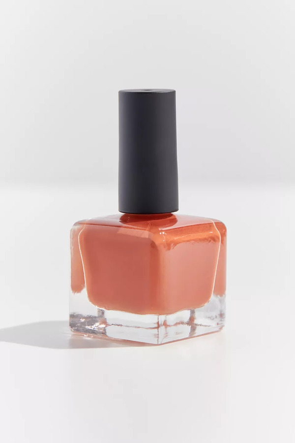 Nail polish swatch / manicure of shade Urban Outfitters Saddle