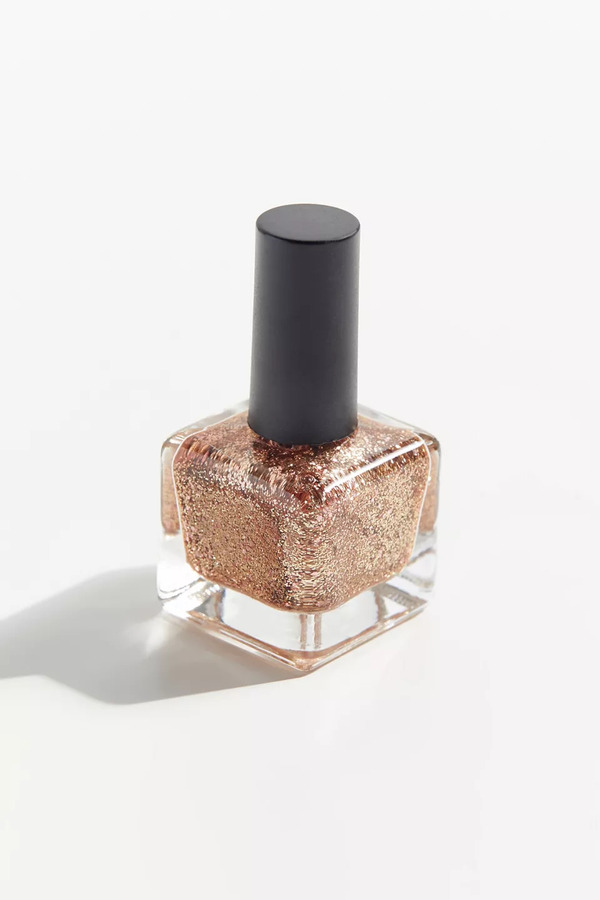 Nail polish swatch / manicure of shade Urban Outfitters Fools gold