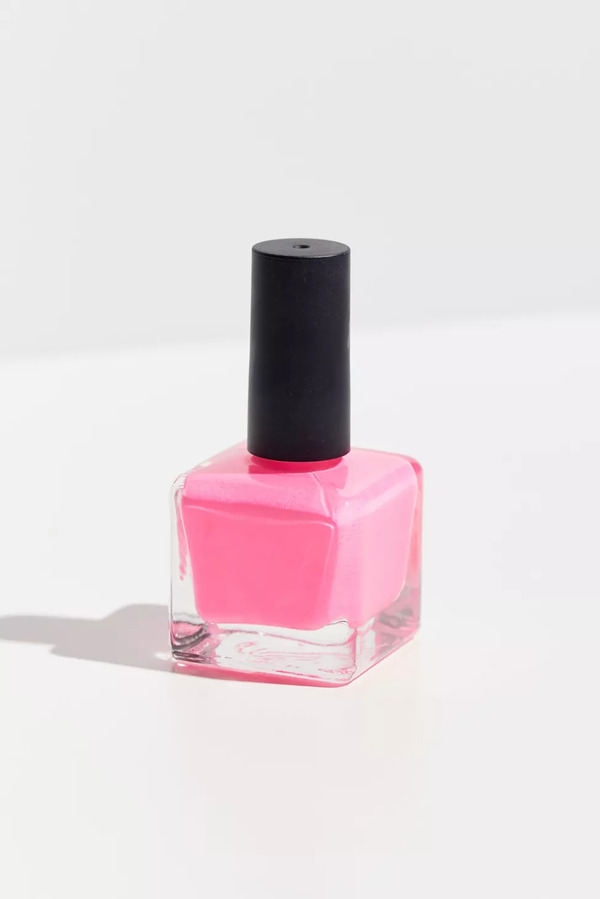 Nail polish swatch / manicure of shade Urban Outfitters Sun bunny