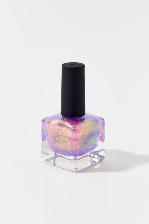 Nail polish swatch / manicure of shade Urban Outfitters Lilac fairy