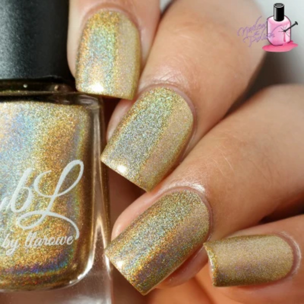 Nail polish swatch / manicure of shade Colors by Llarowe Joanna