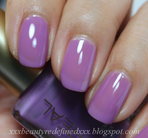 Nail polish swatch / manicure of shade L'Oréal Lilac Coolers
