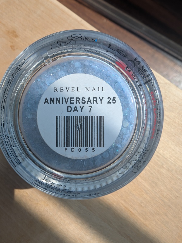 Nail polish swatch / manicure of shade Revel Anniversary 25 Day 7
