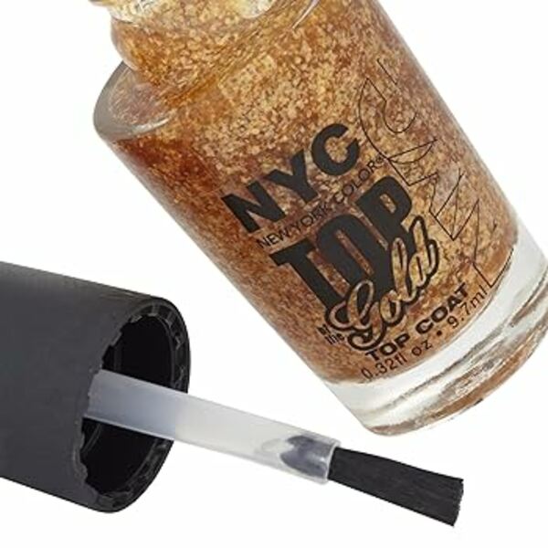 Nail polish swatch / manicure of shade NYC Top of the Gold