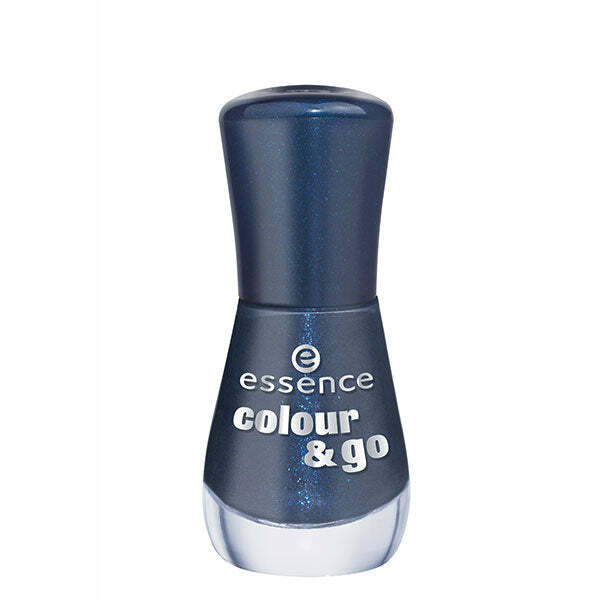 Nail polish swatch / manicure of shade essence Date in the Moonlight