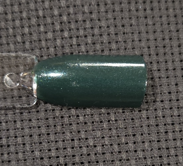 Nail polish swatch / manicure of shade Sally Hansen On Pines and Needles