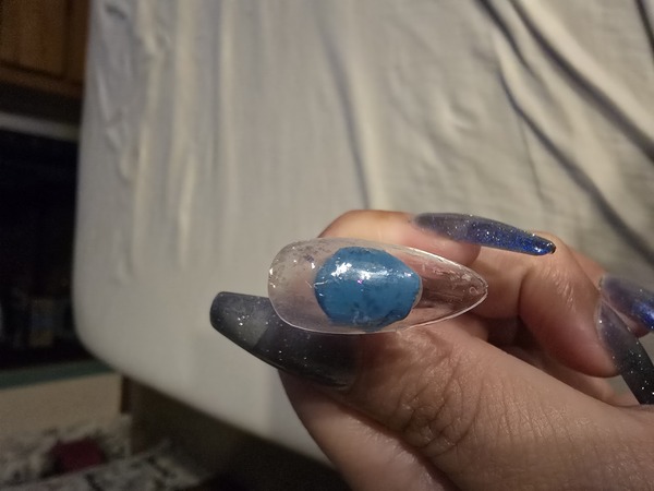 Nail polish swatch / manicure of shade Doi Dress
