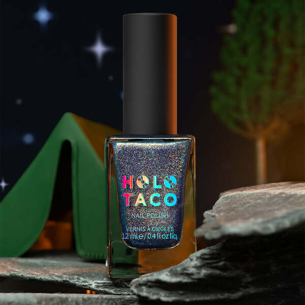 Nail polish swatch / manicure of shade Holo Taco Nature Calls