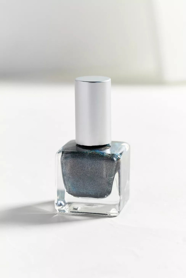 Nail polish swatch / manicure of shade Urban Outfitters Black holo