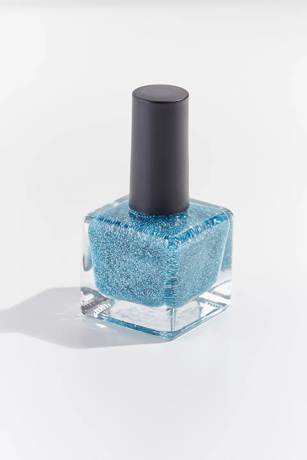 Nail polish swatch / manicure of shade Urban Outfitters Rhinestone cowboy