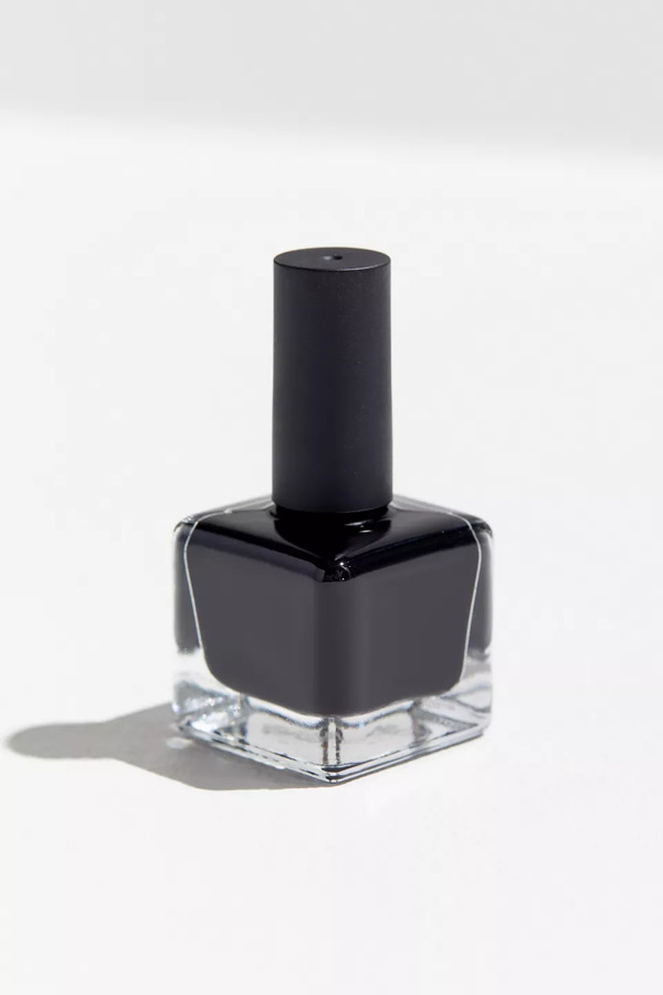 Nail polish swatch / manicure of shade Urban Outfitters Abyss