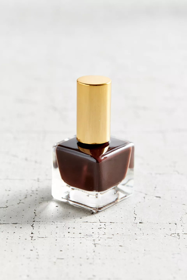 Nail polish swatch / manicure of shade Urban Outfitters Sienna
