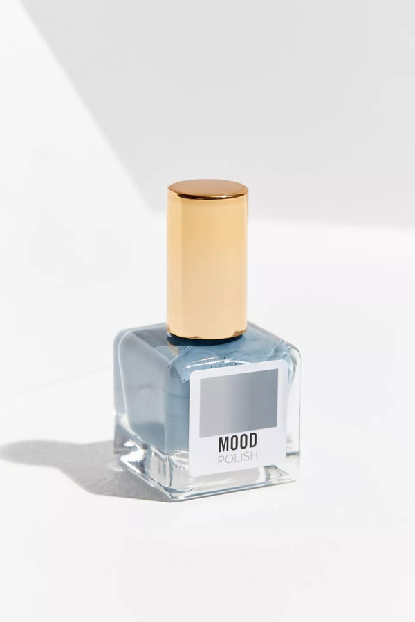 Nail polish swatch / manicure of shade Urban Outfitters Head in the clouds