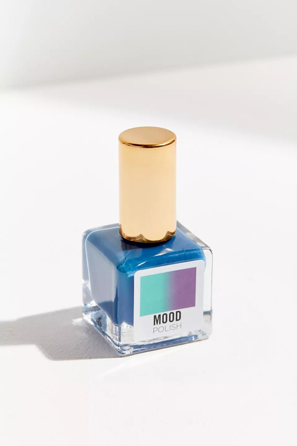 Nail polish swatch / manicure of shade Urban Outfitters Turned down