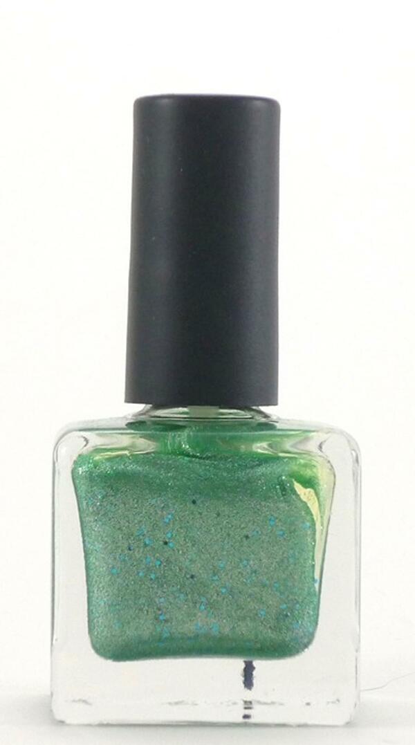 Nail polish swatch / manicure of shade Urban Outfitters Sea dust